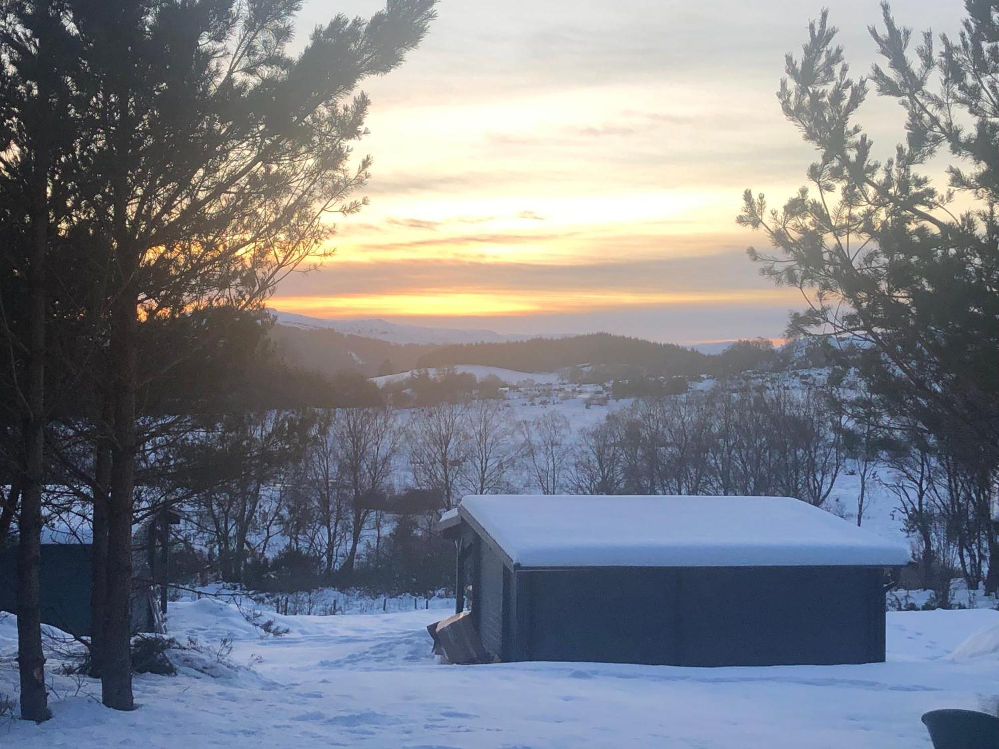 Retreat Hot Tub Highland Cabin Inverness Dış mekan fotoğraf